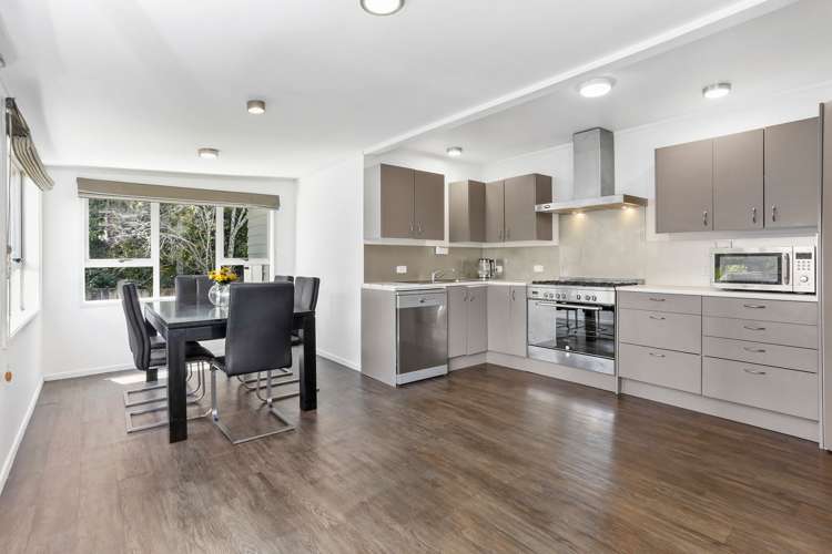 11 Norman Road Titirangi_3