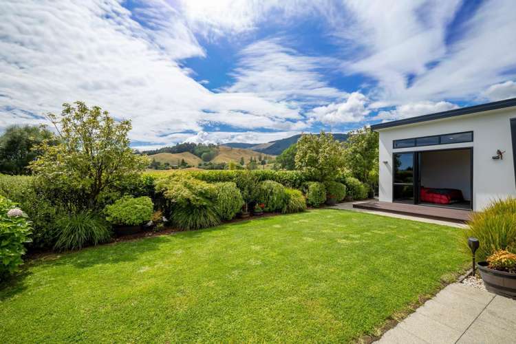 87 Daelyn Drive Richmond_29