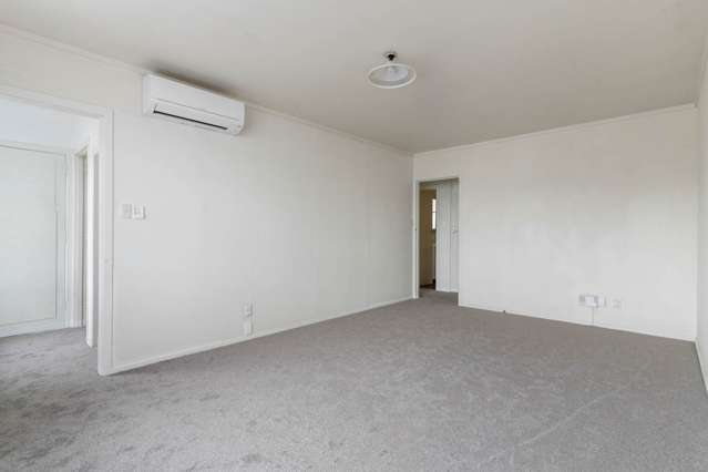 5/2 Browns Road Manurewa_3