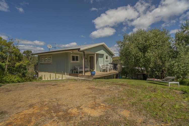 4 Ocean Beach Road Tairua_20