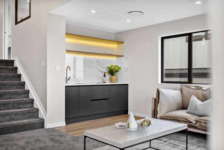 10 Mill Hill Close Flat Bush_43