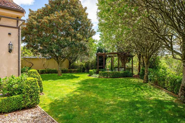 35 The Esplanade Huntington_13