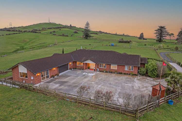 72 Lowry Road Bombay_27