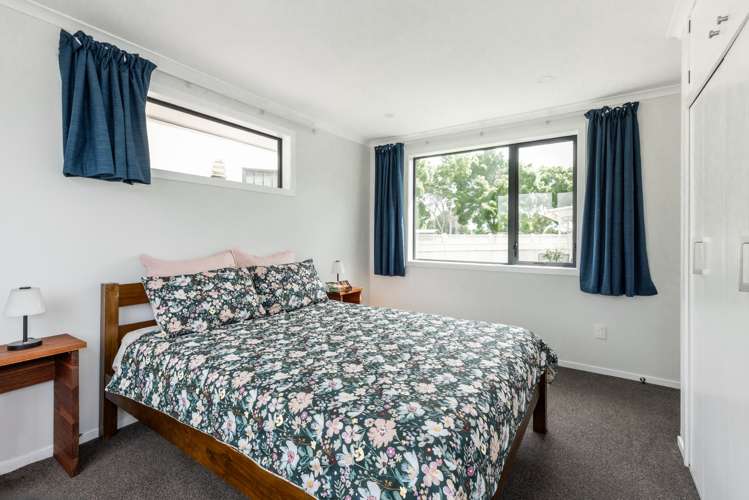600 Murdoch Road East Akina_11