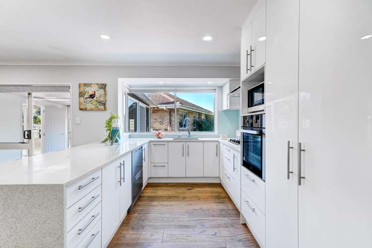 2 Edendale Road Somerville_11