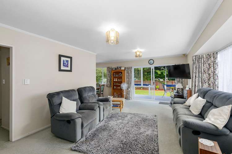 2/350 Stokes Valley Road Stokes Valley_2