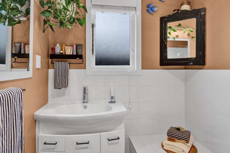 19 Lawry Street Blagdon_25