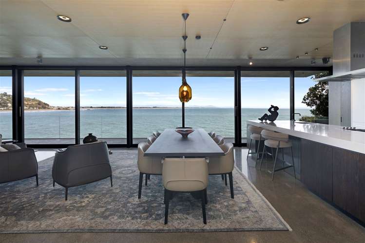 1 Whitewash Head Road Scarborough_17