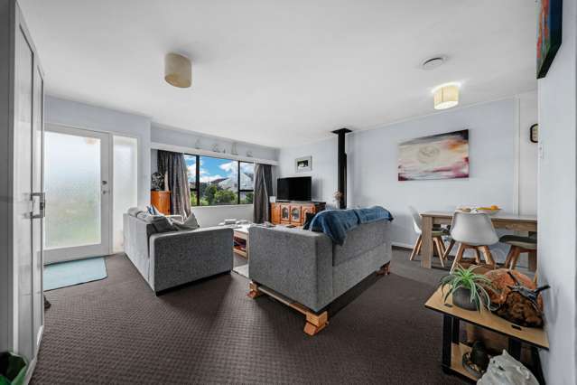 2/7 Don Street Papakura_2