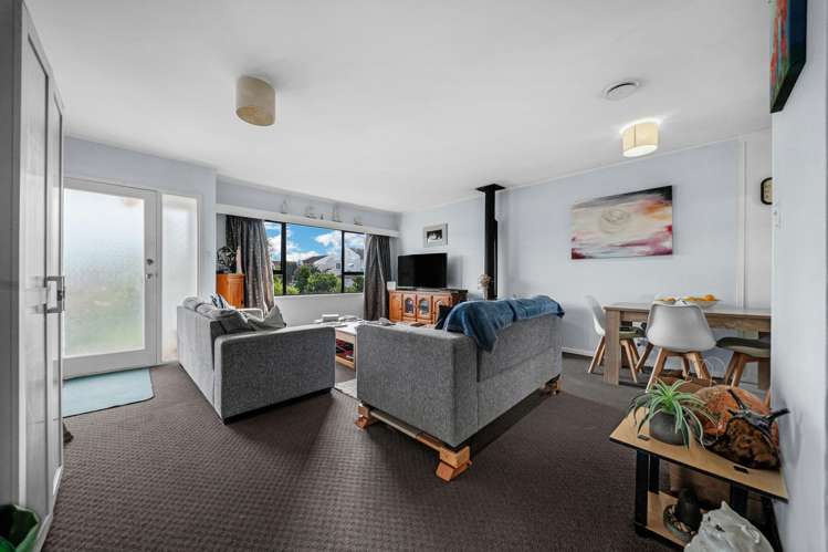 2/7 Don Street Papakura_2