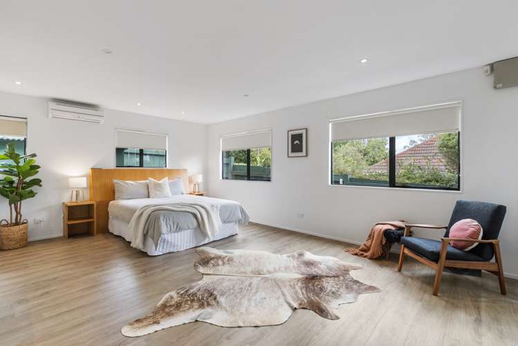 1/6 Cliff View Drive Green Bay_21