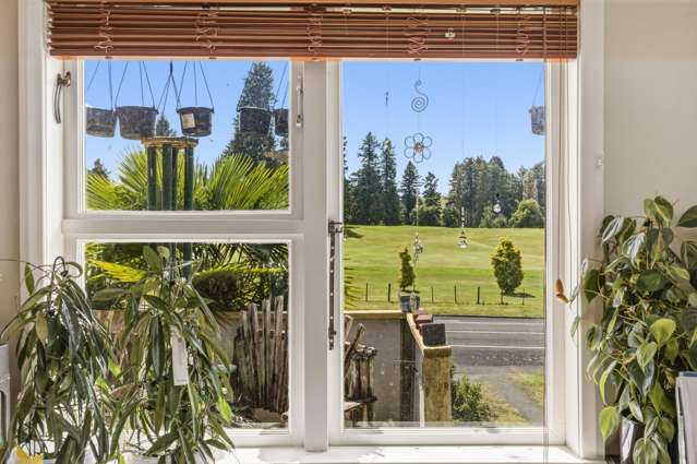 188 Golf Road Taumarunui_4