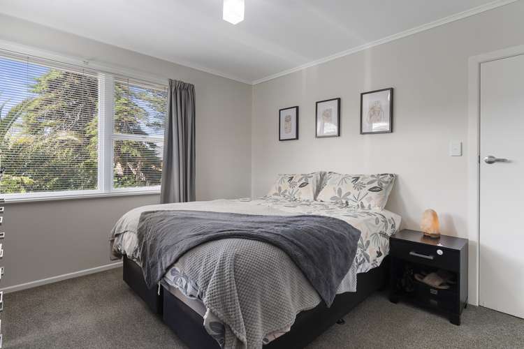 5b Tirimoana Road Te Atatu South_12