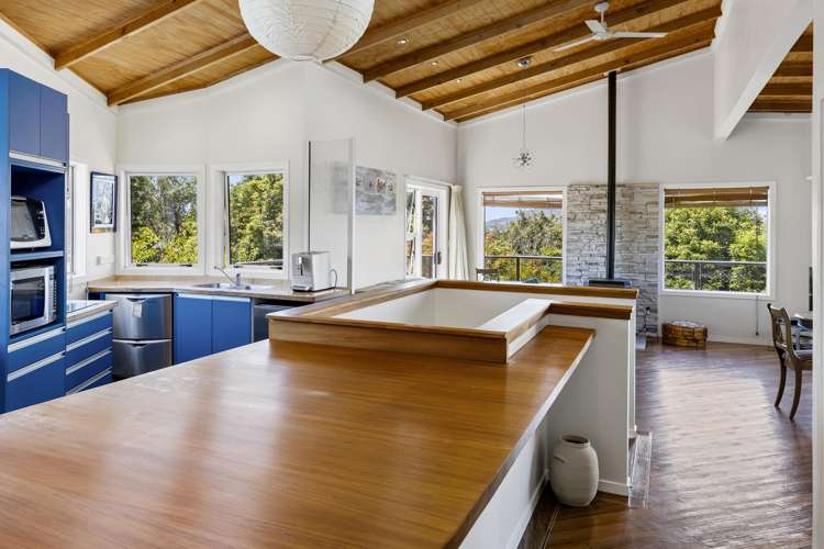 22 Reeves Road Acacia Bay_10