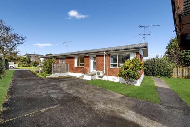 COMFORTABLE ENTRY LEVEL IN MACLEANS
