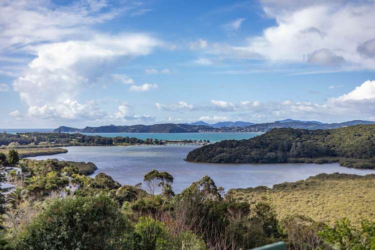 9 Causeway Road Paihia_19