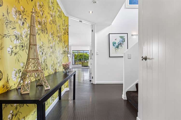 9 Lady Polson Lane Cashmere_8