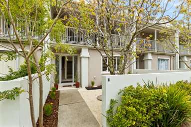 8/11 Hatfield Place_2
