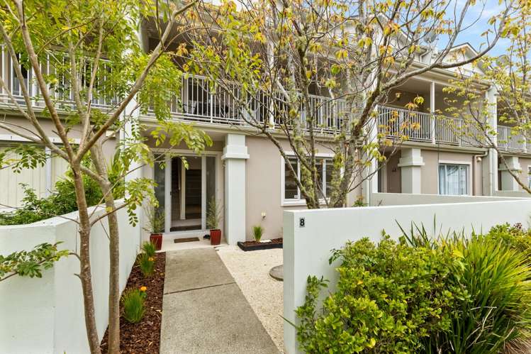 8/11 Hatfield Place_2