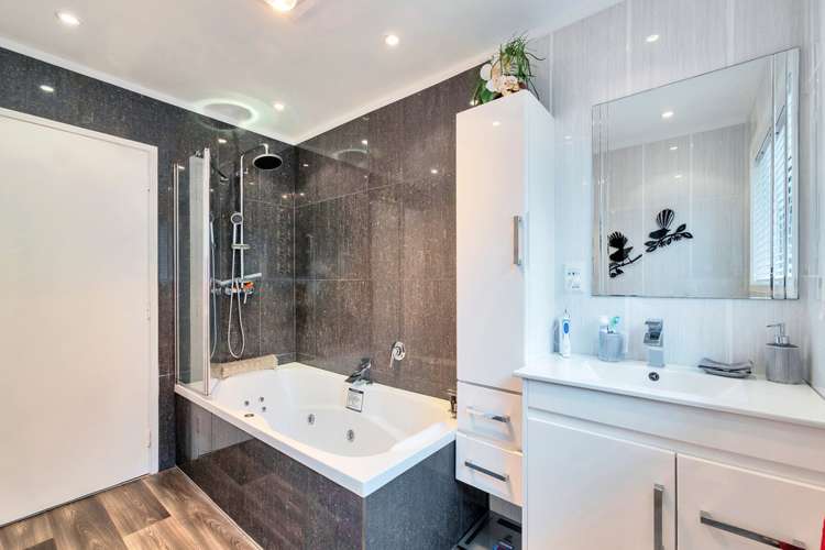 5 Margan Place Red Hill_15