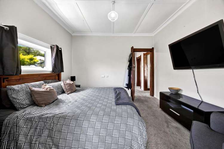 12 Collins Street Hawera_10