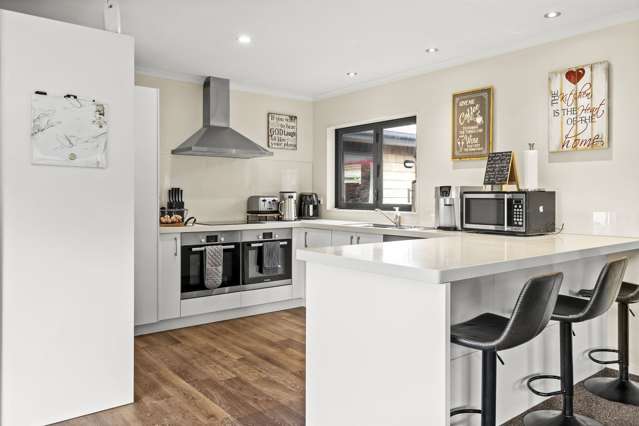 61 West Thompson Street Leamington_2