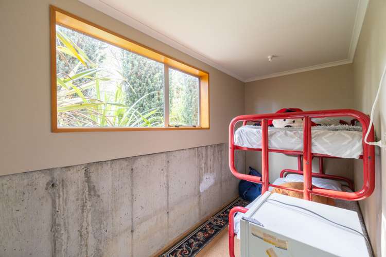 3 Thomson Place Te Anau_31