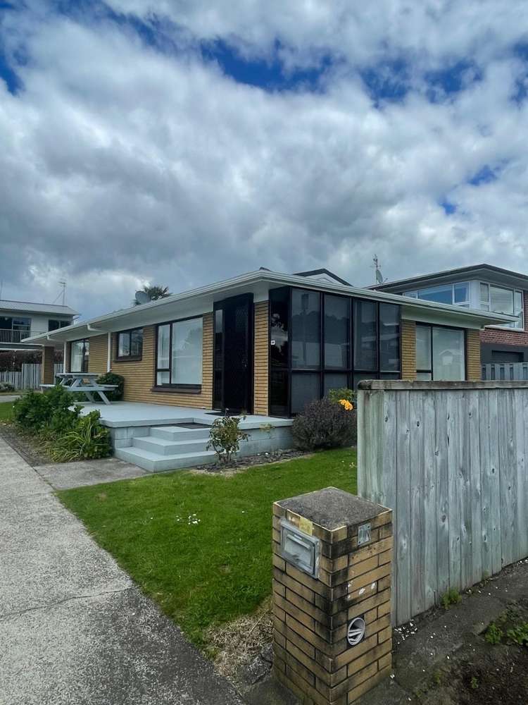 a/7 Leo St Waihi Beach_0