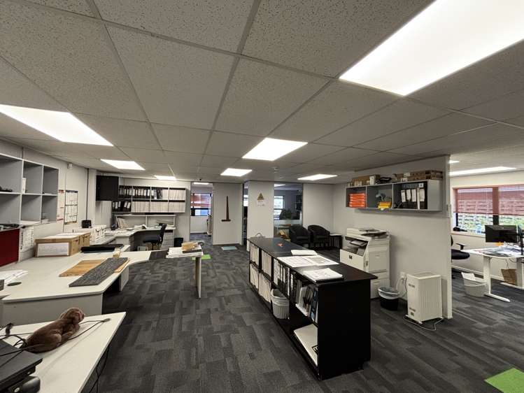 9/4 Glover Street Ngauranga_2