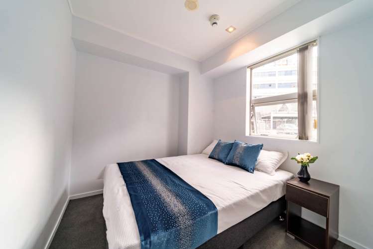 G08/430 Queen Street Auckland Central_2