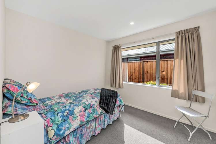 16 Venerable Terrace Yaldhurst_12