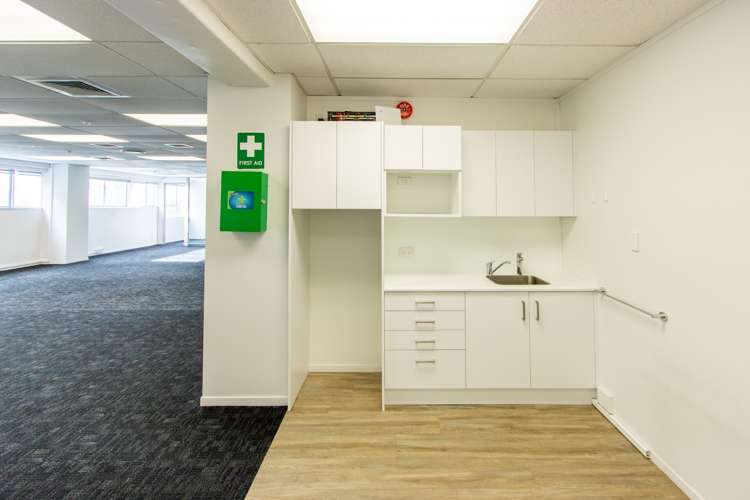 Suite 3/507 Lake Road Takapuna_5