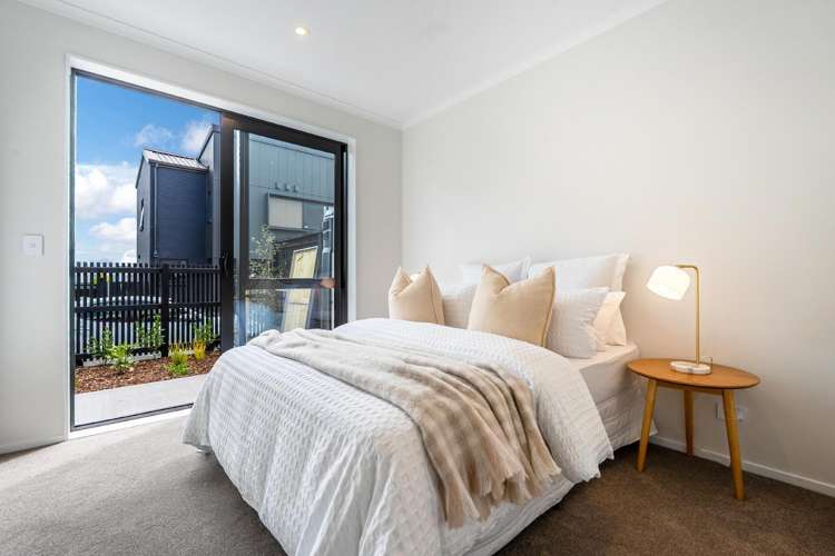 16 Waka Moana Drive Hobsonville_13