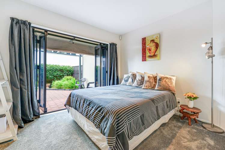 15 Radnor Street Hamilton Central_14