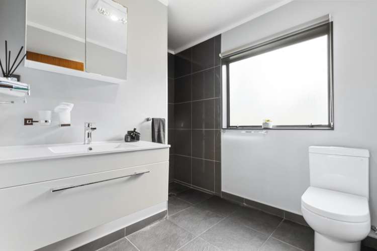 128 Mcentee Road Waitakere_19