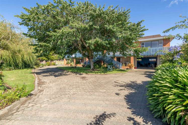 147 East Road Ascot_28