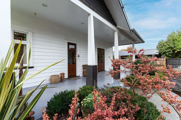 239 Victoria Avenue_0