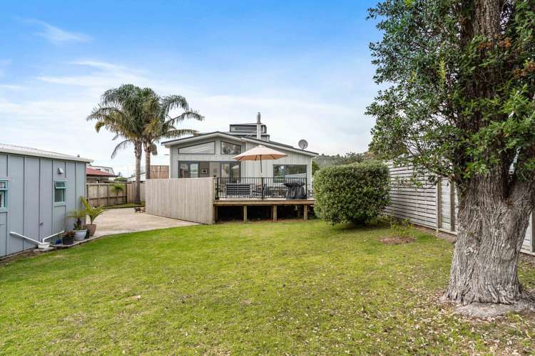 221 Linton Crescent Whangamata_15