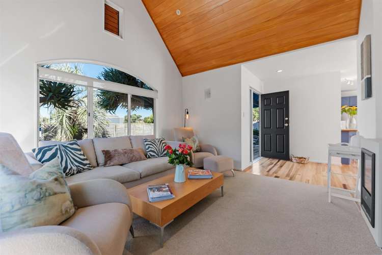 28 Success Court Omaha_15