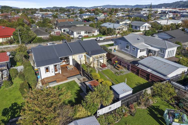 19A Montague Street Alicetown_24
