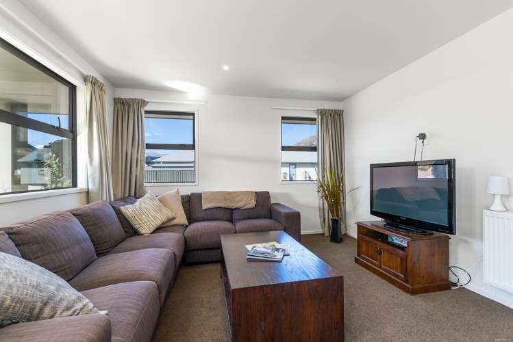 11 Oxfordshire Avenue Lower Shotover_6