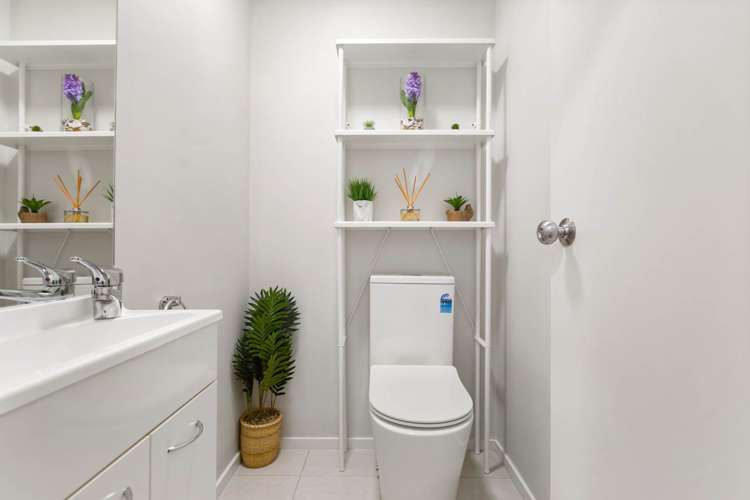 76 Popokatea Drive Takanini_16