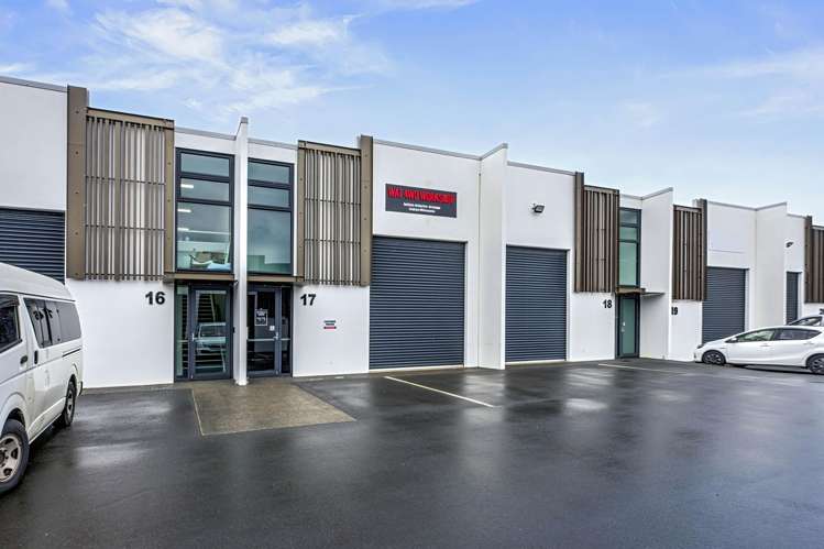 17/3 Oracle Drive Albany_10