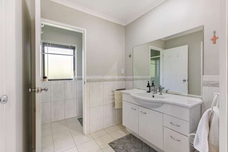 10 Gleaming Place Waiuku_8