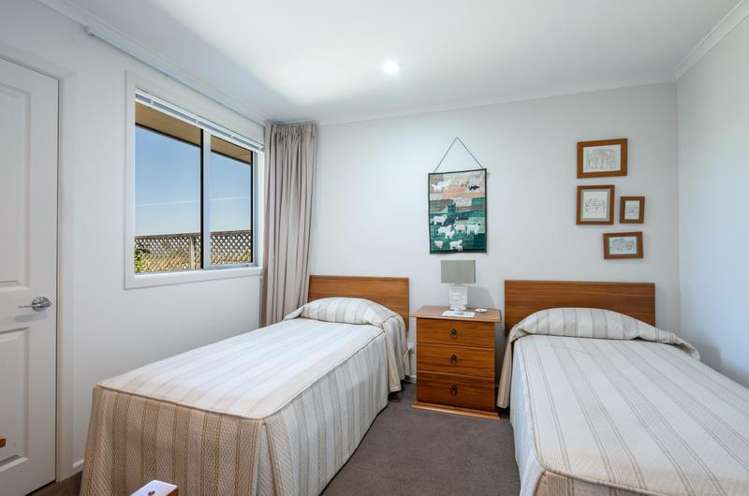 6 Hampshire Place Stoke_10