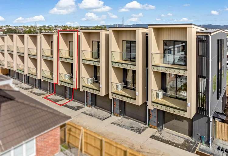 4/4 Toru Street Te Atatu Peninsula_19