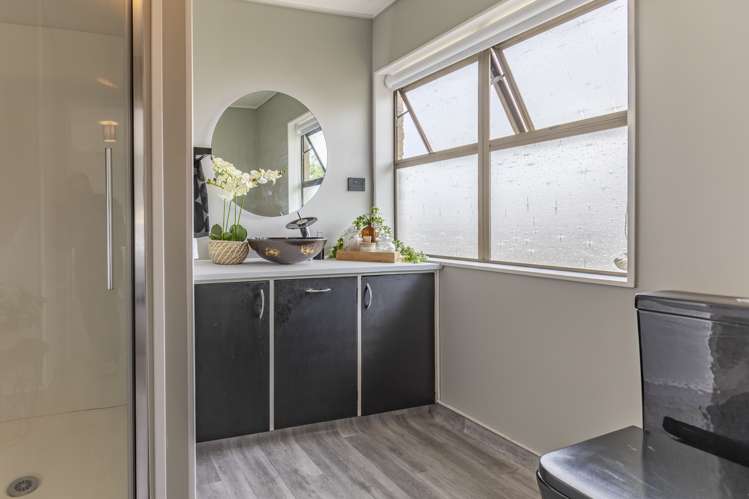 243 Flaxmere Avenue Flaxmere_4