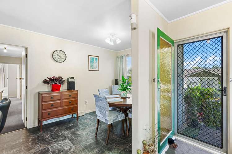 27 Clyma Place Massey_12