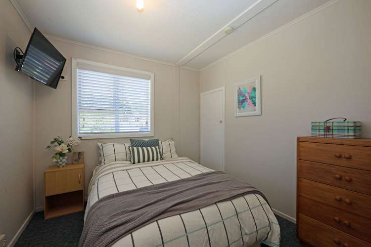 7 Waitaki Drive East Otematata_14