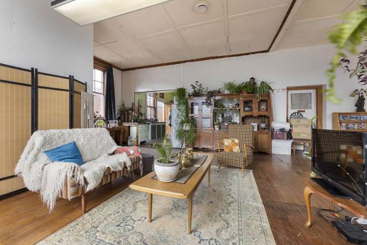 17 Holyhead Street Outram_5